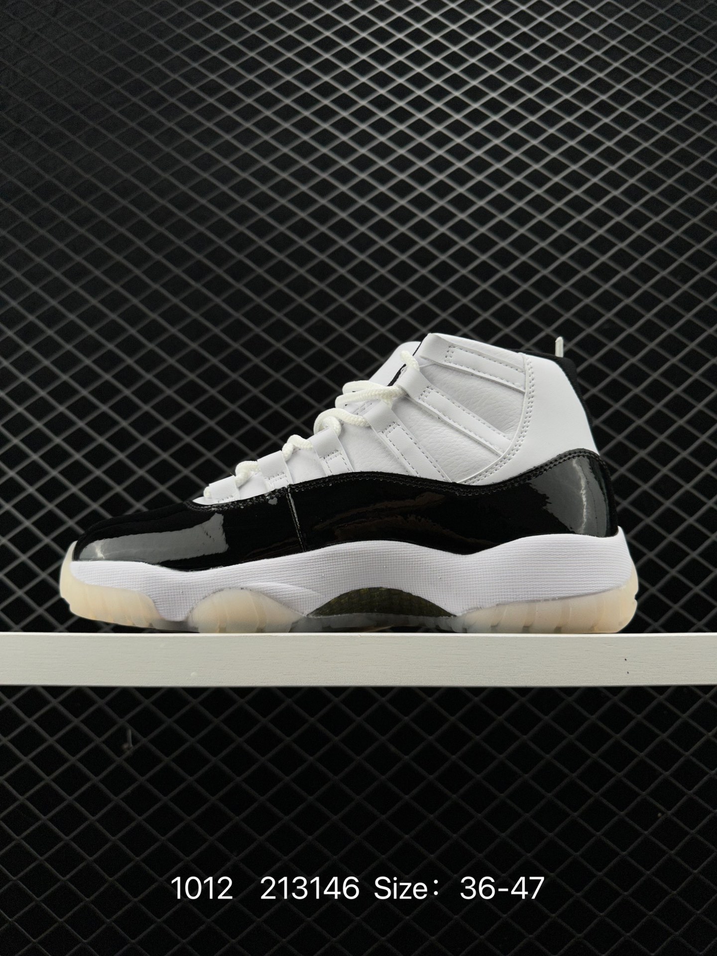 Air Jordan 11 Low “Navy Blue Snakeskin”